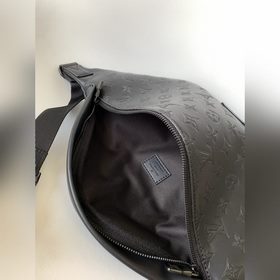 Оригинальный номер M44388 Поясная сумка Discovery изготовлена из 