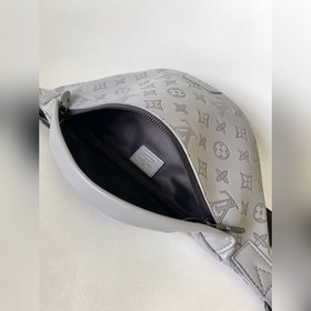 Высококачественный оригинал, эксклюзивная фотография. M46108 серы