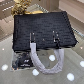 Новейшая модель портфеля Montblanc International (Монблан) из имп