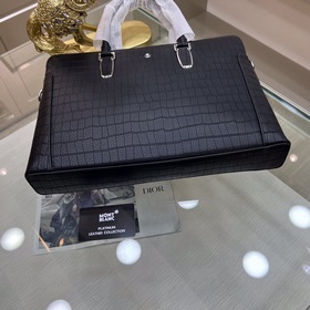Новейшая модель портфеля Montblanc International (Монблан) из имп