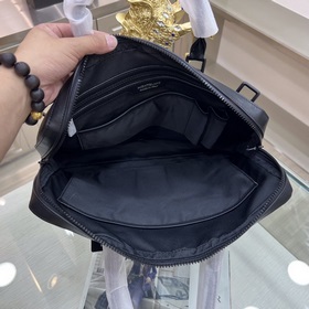 Новинка： новейшая модель портфеля Montblanc lnternational (Montbl