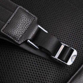 Montblanc - новейшая модель мужского рюкзака из кожи первого слоя