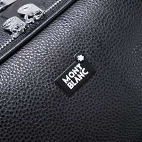 Montblanc - новейшая модель мужского рюкзака из кожи первого слоя