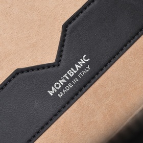Montblanc - новейшая модель мужской сумки через плечо изготовлена