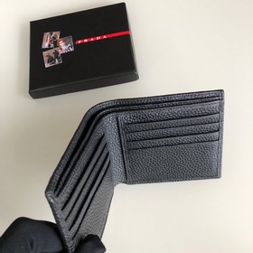 Мужской кожаный кошелек Prada, черный, модель 2M0513, восемь карм