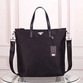 PRADA - официальный сайт Prada. Оригинальная водонепроницаемая тк