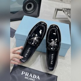 PRADA 2024 новейшая модель лофей от PRADA для пар, полусабо из по