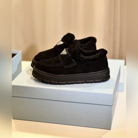 Prada Rada】Новая осенне-зимняя коллекция шерстяных лофей Ретро-к