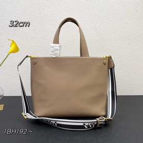 2024 Обновленная версия сумки Prada «RADA» с лазерной гравировкой
