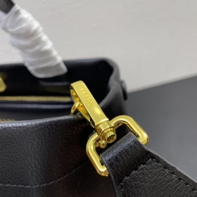 2024 Обновленная версия сумки Prada «RADA» с лазерной гравировкой