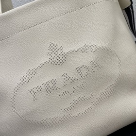 2024 Обновленная версия сумки Prada «RADA» с лазерной гравировкой