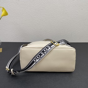2024 Обновленная версия сумки Prada «RADA» с лазерной гравировкой