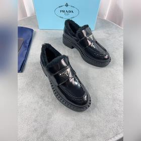 Prada меховые туфли высшего качества Верх： импортная кожа с откры