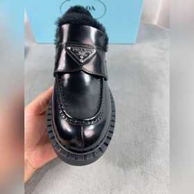 Prada меховые туфли высшего качества Верх： импортная кожа с откры