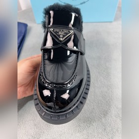 Prada меховые туфли высшего качества Верх： импортная кожа с откры