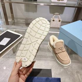 Новейшая модель RADA Prada： необычные изящные туфлиз мягкой овечь