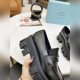 RADA Prada 2024 весна-лето обновленная версия туфель с треугольны