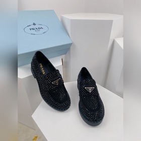 Prada 2024 ss, новая модель ранней осени, лодочки с треугольным л