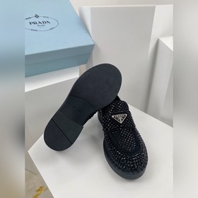Prada 2024 ss, новая модель ранней осени, лодочки с треугольным л