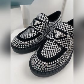 Prada 2024 ss, новая модель ранней осени, лодочки с треугольным л