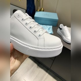 Prada 2024 новейшая модель. Точная копия оригинала. Белые туфли н
