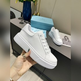 Prada 2024 новейшая модель. Точная копия оригинала. Белые туфли н
