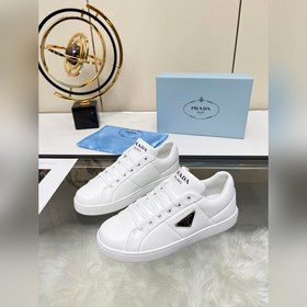 Новые черные сверхмягкие кожаные туфли на толстой подошве от Prad