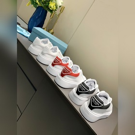 Prada： новейшая модель 2024 года. Точная копия моделиз бутика. Бе