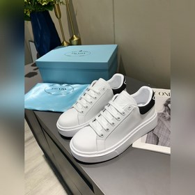 Prada： новейшая модель 2024 года. Точная копия моделиз бутика. Бе