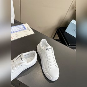 Prada： новейшая модель 2024 года. Точная копия моделиз бутика. Бе