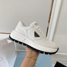 PRADA 222 — новые модели от Prada, мощный удар! Множество моделей