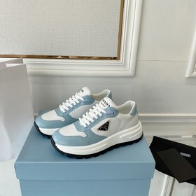 PRADA 222 — новые модели от Prada, мощный удар! Множество моделей