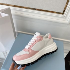 PRADA 222 — новые модели от Prada, мощный удар! Множество моделей