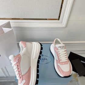 PRADA 222 — новые модели от Prada, мощный удар! Множество моделей