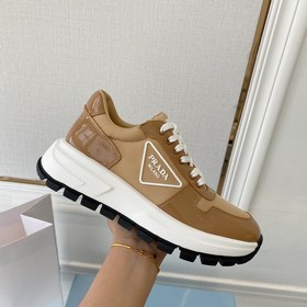 PRADA 222 — новые модели от Prada, мощный удар! Множество моделей