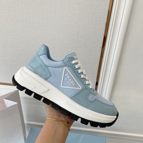PRADA 222 — новые модели от Prada, мощный удар! Множество моделей