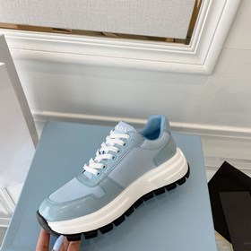 PRADA 222 — новые модели от Prada, мощный удар! Множество моделей