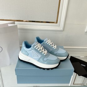 PRADA 222 — новые модели от Prada, мощный удар! Множество моделей