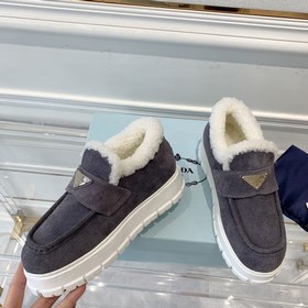 Prada】Новая осенне-зимняя коллекция шерстяных лофей Ретро-кеды в