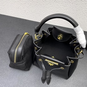Новинка 2024, ранневесенняя модель mini Prada «RADA» небольшая су