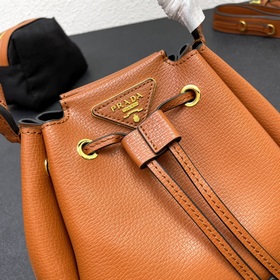 Новинка 2024, ранневесенняя модель mini Prada «RADA» небольшая су