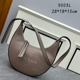 Новая модель Prada RADA Французская элегантность, зимний стиль, о
