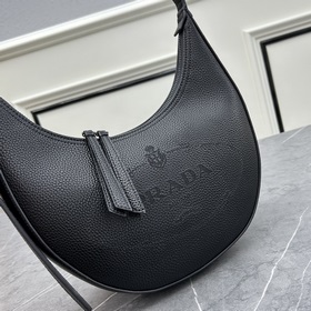 Новая модель Prada RADA Французская элегантность, зимний стиль, о