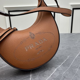 Новая модель Prada RADA Французская элегантность, зимний стиль, о