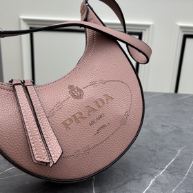 Новая модель Prada RADA Французская элегантность, зимний стиль, о