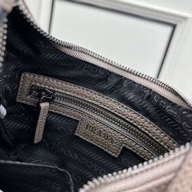 Новая модель Prada RADA Французская элегантность, зимний стиль, о