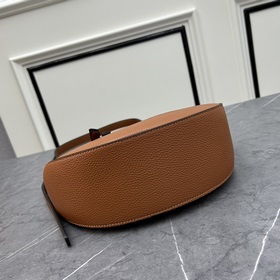 Новая модель Prada RADA Французская элегантность, зимний стиль, о