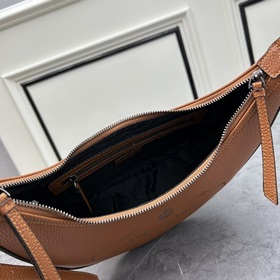 Новая модель Prada RADA Французская элегантность, зимний стиль, о