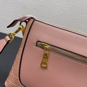 Эксклюзивная модель Prada «RADA» — классическая легенда, с двумя 