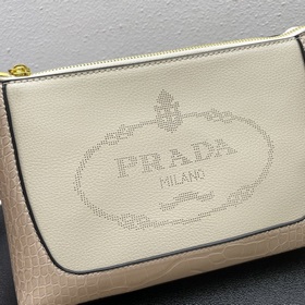 Эксклюзивная модель Prada «RADA» — классическая легенда, с двумя 
